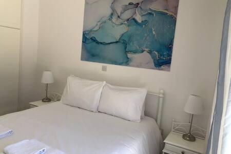 Kings Palace - Superb 2 Bed Ground Floor Apartment パ フォス エクステリア 写真